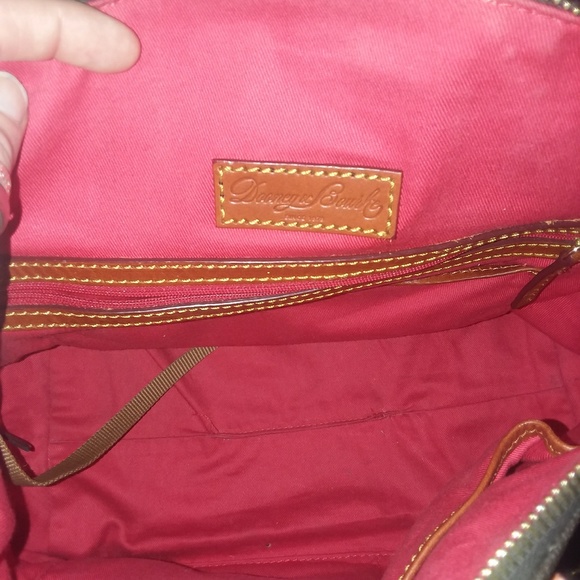 Authentic Dooney & Bourke "Gretta" Satchel. - Picture 2 of 8